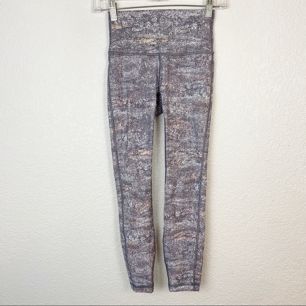 Lululemon Wunder Under High-Rise Leggings - 28"  Size 2